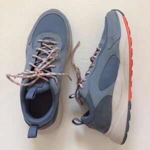 Columbia Waterproof Hiking Shoe Sneakers Women Sz 9 Blue White